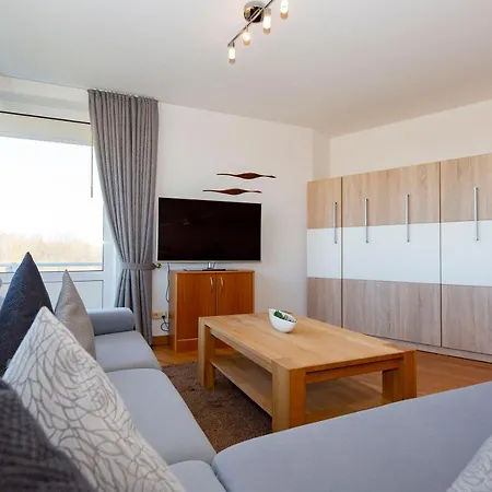 Apartament Trafalgar 221 *